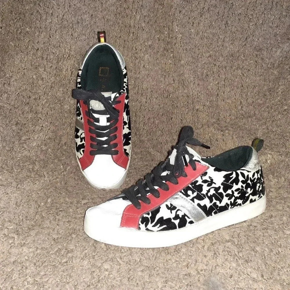 D.A.T.E. PREMIUM SNEAKER-White/Red/Silver/Black-Leather/Suede Patent-Sz 6.5-EX - Picture 1 of 7
